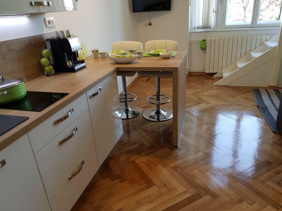 Apartment Nena With Private Free Parking Opatija Exterior photo